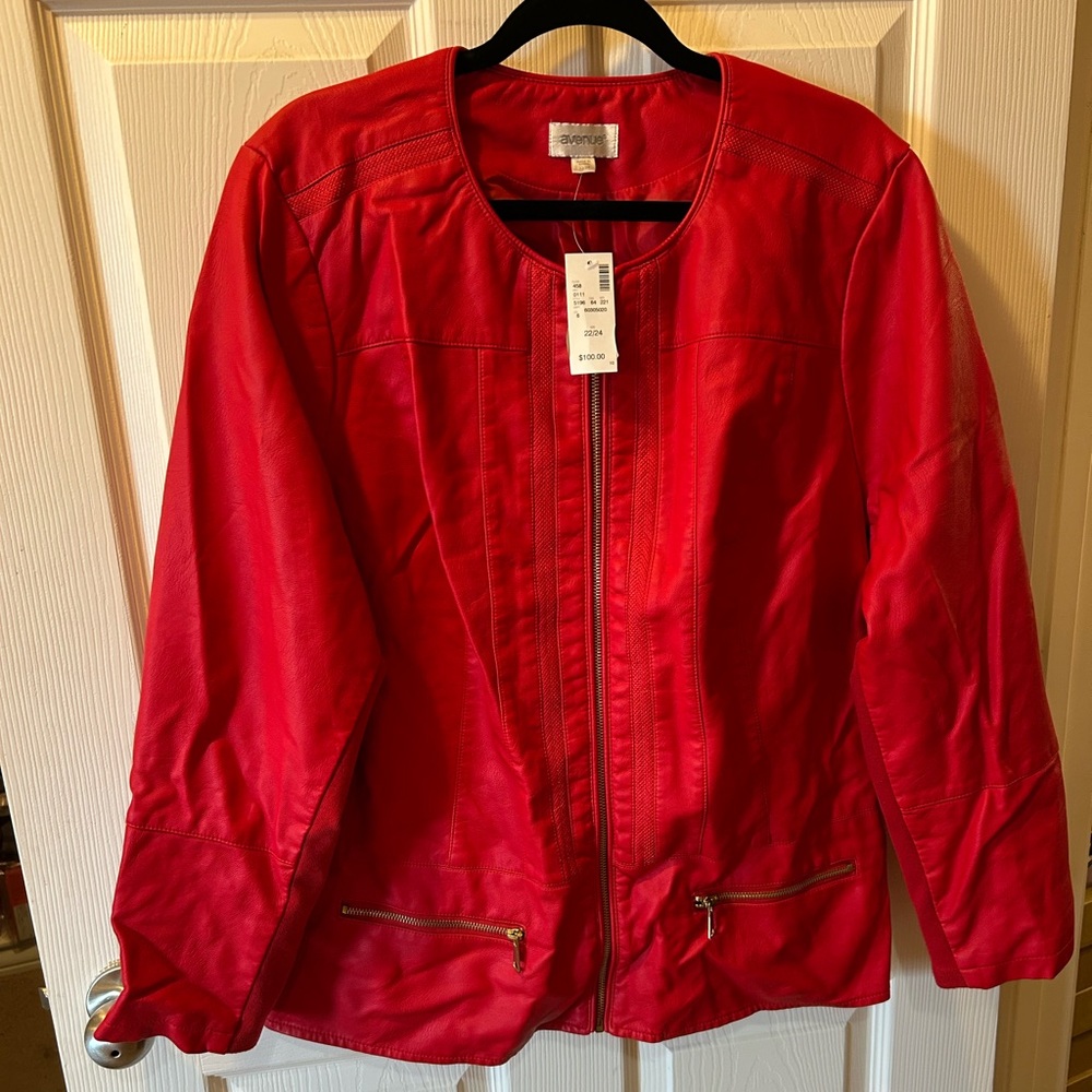 Avenue Women's 22/24 Bold Red Faux Leather Jacket NWT